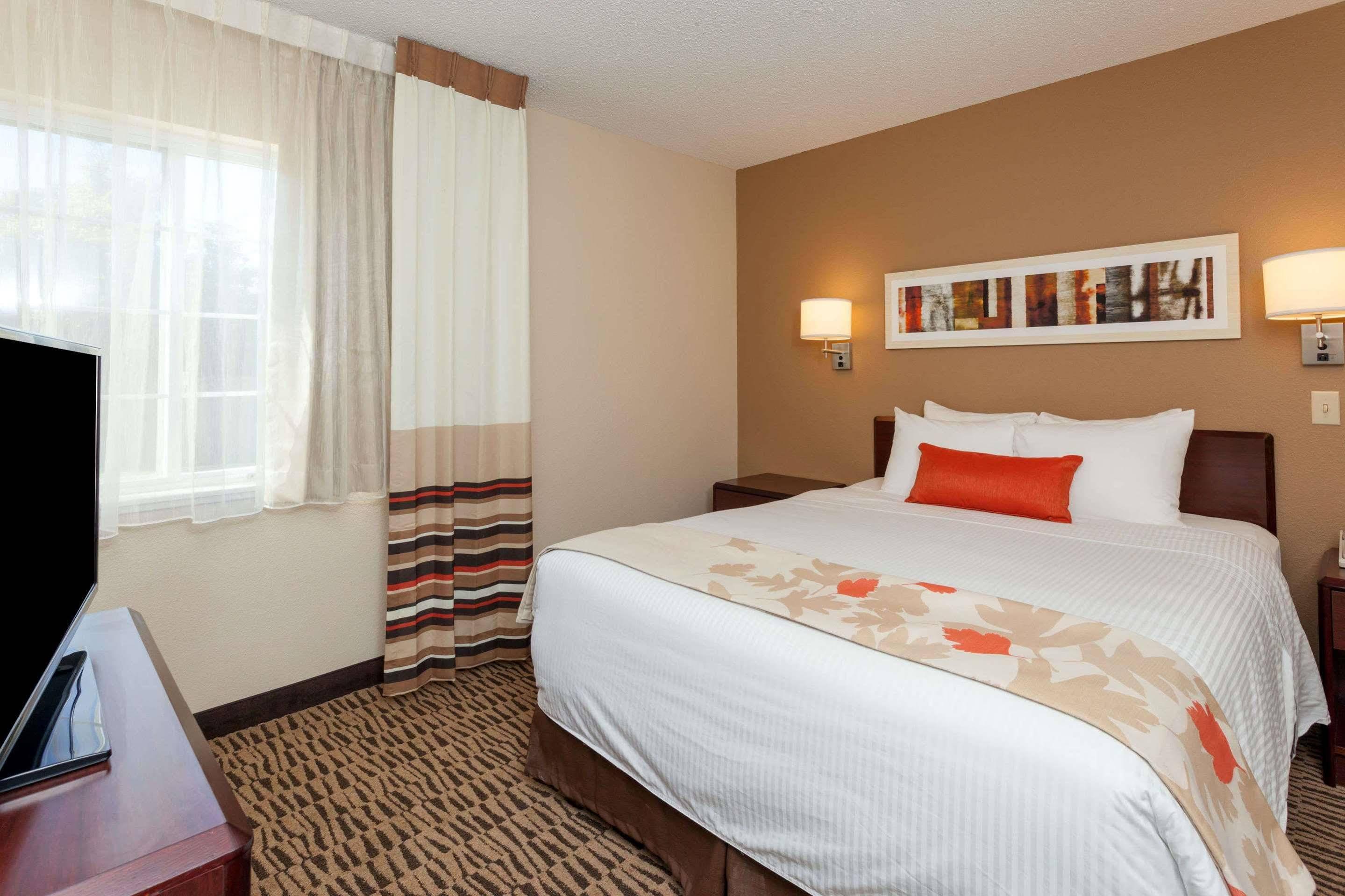 Mainstay Suites Detroit Farmington Hills Zewnętrze zdjęcie