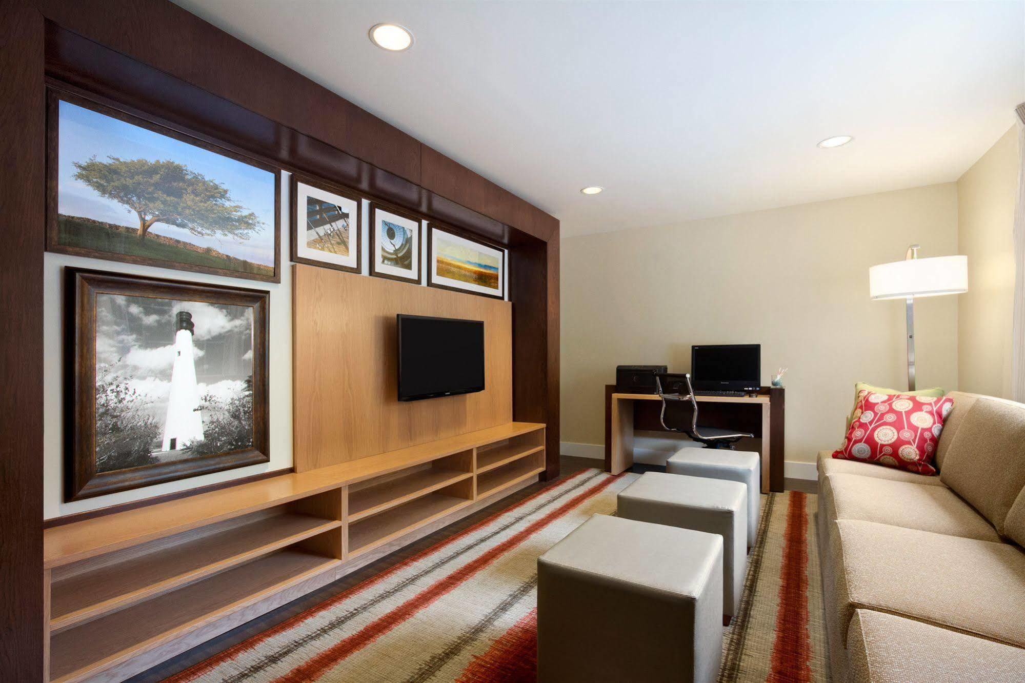 Mainstay Suites Detroit Farmington Hills Zewnętrze zdjęcie